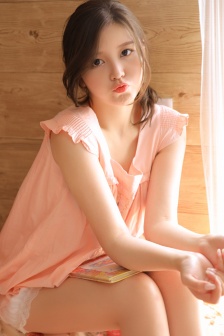 少妇挑战六个黑人惨叫